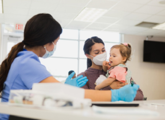 What Are The Responsibilities Of A Family Nurse Practitioner? Nurse Practitioner