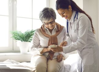 Tips for Finding the Right General Practitioner for Your Family Practitioner in Healthcare